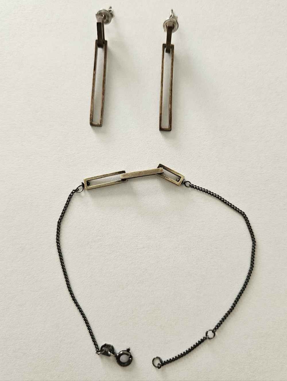 VINTAGE Minimalist Earrings And Bracelet Set Genuine Silver Plated Gold Retro - Picture 1 of 8